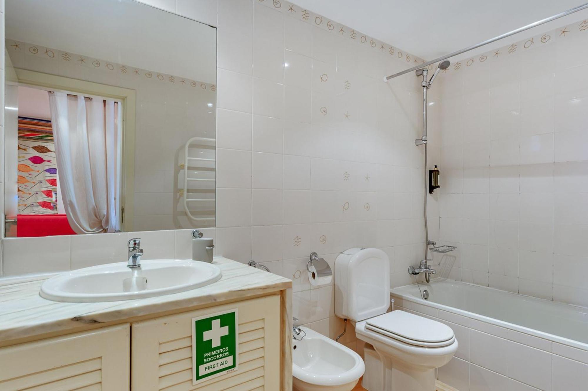 Golden 1 Bdr Flat W/ Balcony & Pool By Lovelystay Кабанаш-де-Тавира Экстерьер фото